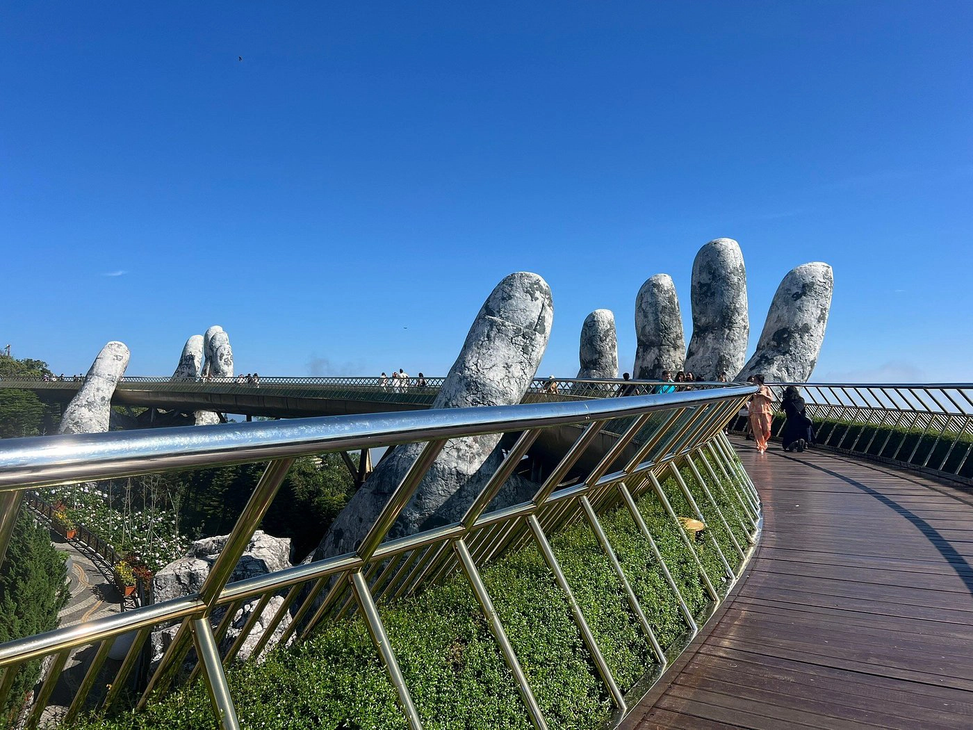 Discover Marble Mountain & Ba Na hills from Hoi An - Private tour